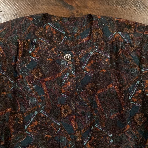 Vintage Paisley Print Blouse - Picture 2 of 6